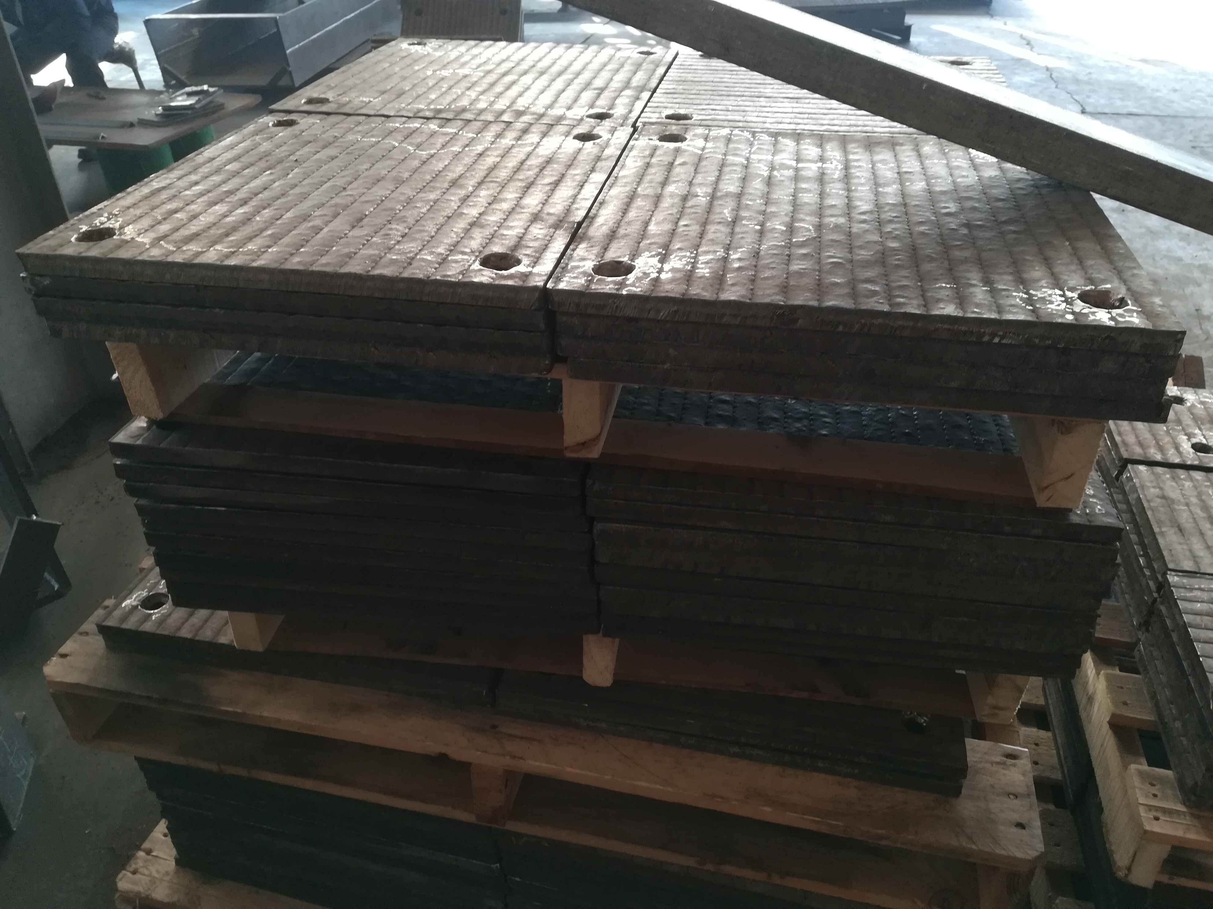 堆焊耐磨襯板參數
